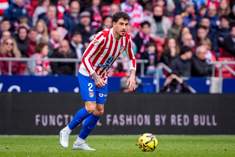 世体：吉梅内斯缺席马竞今日训练课，奥布拉克回归参加合练